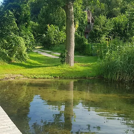Domek Letniskowy Nad Jeziorem Wulpinskim Prázdninový dům *